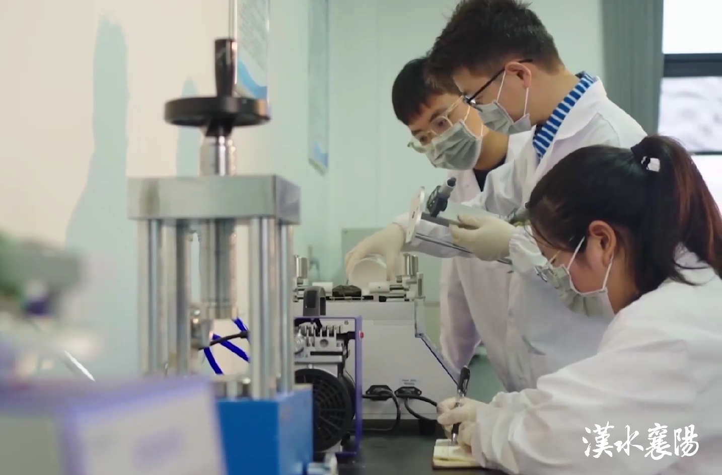 武汉理工大学毕业证(武汉理工大学毕业证什么时候发)