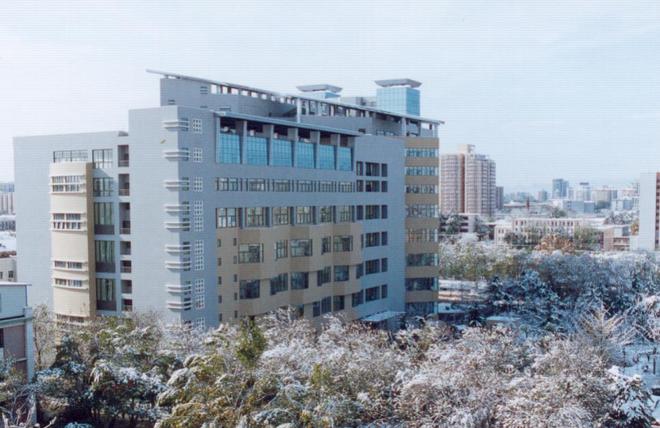 北京邮电大学(北京邮电大学邮箱)